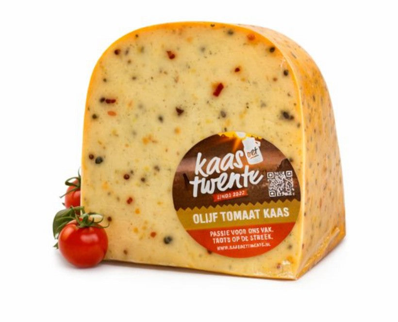 Olijf / Tomaat / Knoflook Kaas ~ 300 gram
